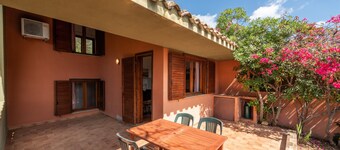 Ferienhaus im Grünen und direkt am Meer – Accu is Prezzus E special