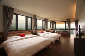 Habitación cuádruple Deluxe | Wifi gratis 