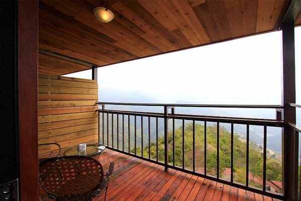 Habitación cuádruple panorámica | Balcón