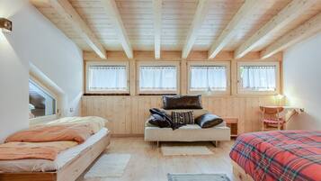 1 camera, ferro/asse da stiro, Wi-Fi gratuito, lenzuola