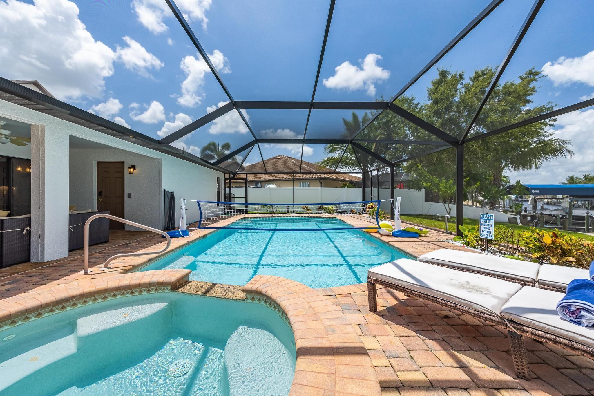 Canal home, Beautiful View, Heated Pool & Spa -Bella Vista - Roelens Vacations