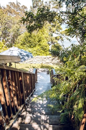 Property grounds - Blue Salt Cottage - Palm Beach (Palm Beach)