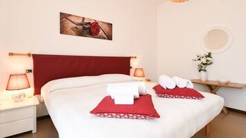 3 Schlafzimmer, Bügeleisen/Bügelbrett, kostenloses WLAN, Bettwäsche