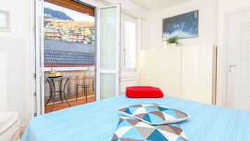 1 camera, ferro/asse da stiro, Wi-Fi gratuito, lenzuola