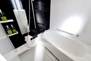 Private Vacation Home | Bathroom | Separate tub and shower, free toiletries, hair dryer, electronic bidet
