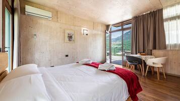 1 chambre, fer et planche Ă repasser, Wi-Fi gratuit, draps fournis