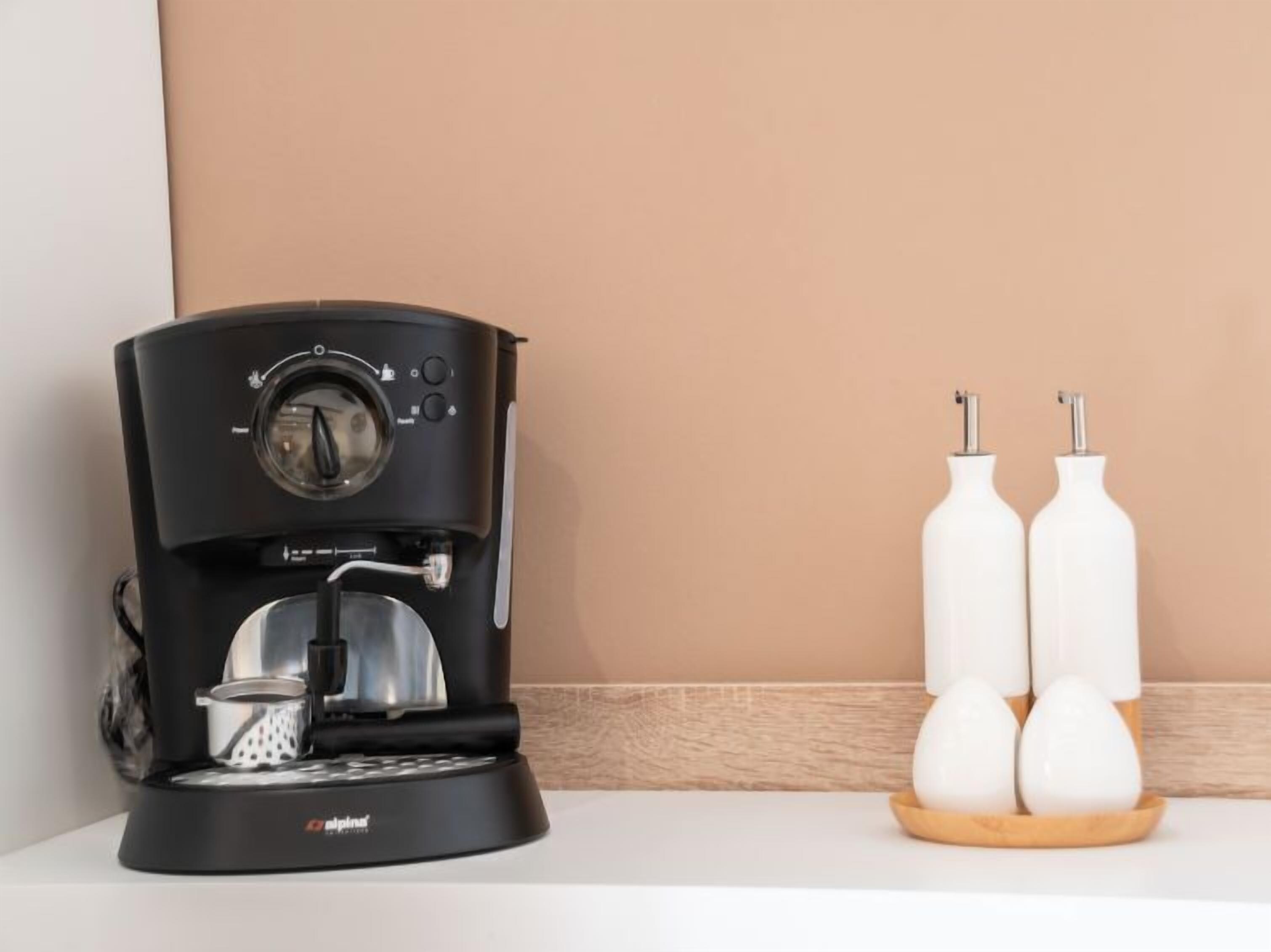Kaffe og/eller kaffemaskin