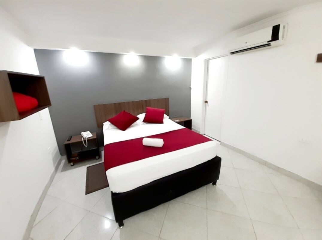 Photo - Hotel Santorini la 70