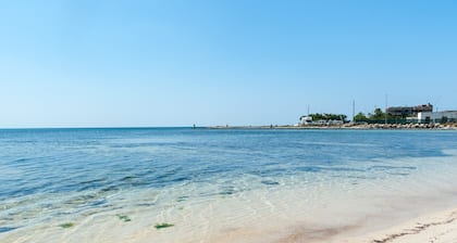 Villa Telia in direkter Strandlage mit Terrasse; Haustiere erlaubt, Parkplätze vorhanden