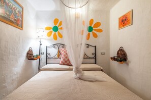 3 室のベッドルーム、アイロン / アイロン台、WiFi (無料)、ベッドシーツ