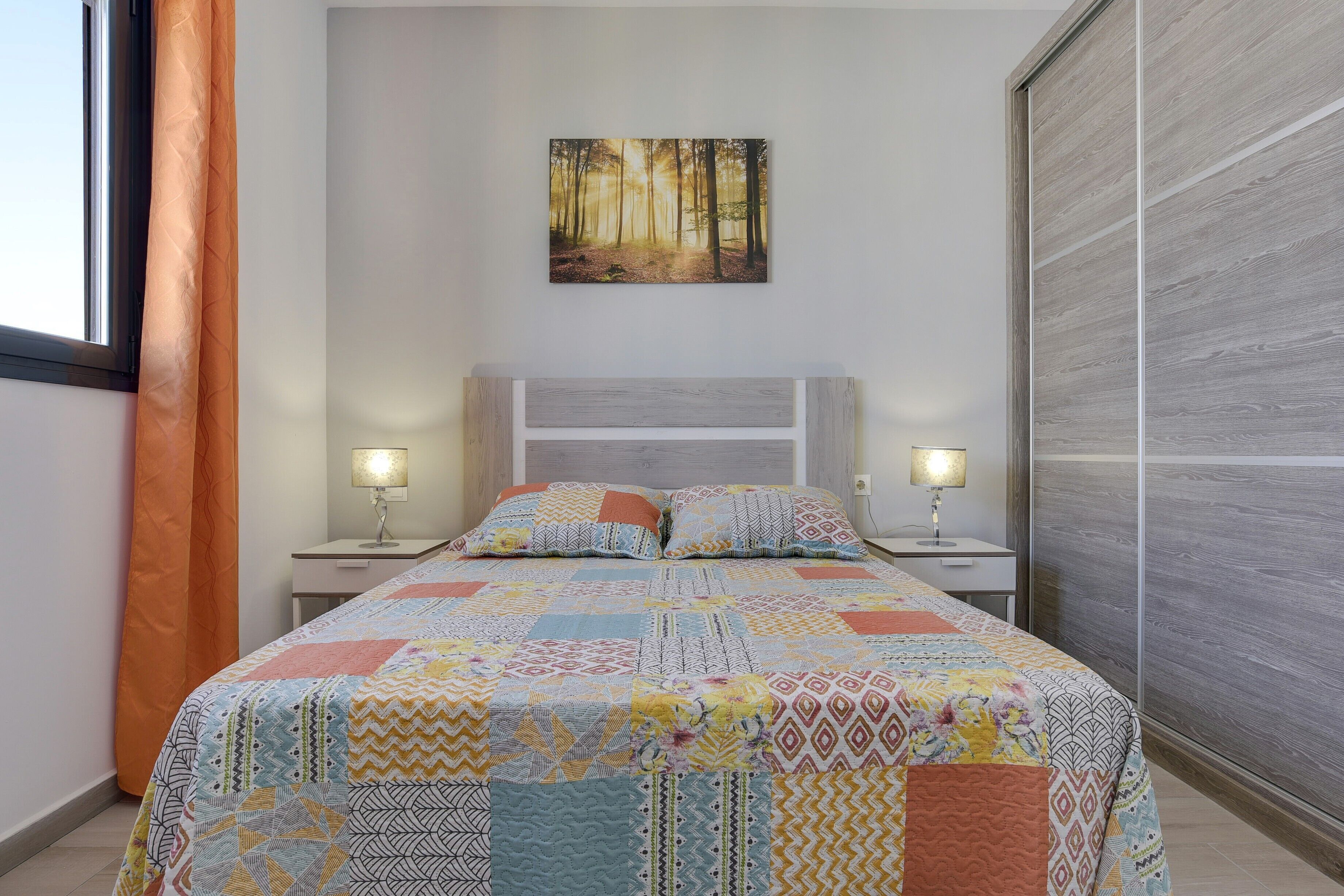 2 bedrooms, iron/ironing board, free WiFi, bed sheets