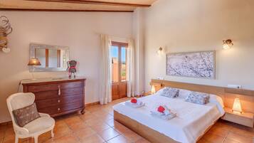 3 sovrum, strykjärn/strykbräda, gratis wi-fi och sängkläder