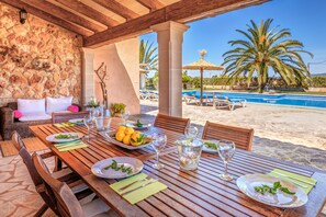 Restauration extérieure