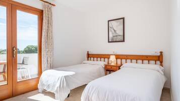 2 Schlafzimmer, Bügeleisen/Bügelbrett, kostenloses WLAN, Bettwäsche