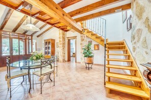 Dining - Finca "Vela" near Muro for 8 Persons with Wonderful Garden and Pool (Muro)