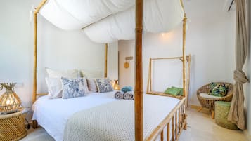 3 slaapkamers, geluiddichte muren, een strijkplank/strijkijzer