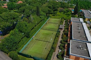 Sport court - On Lakeside with 3 Pools and Tennis Courts - Apartment Azzurro (Padenghe sul Garda)