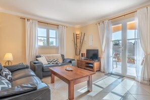 TV, DVD player, stereo