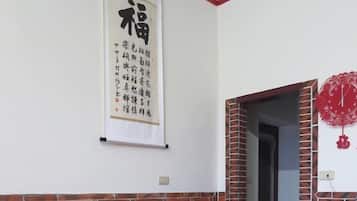 每日供应欧陆式早餐(每人 TWD 50)