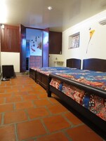 Free WiFi, bed sheets