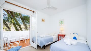 3 habitaciones, tabla de planchar con plancha y wifi gratis