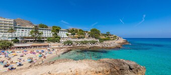 "Can Botana 9" with Mountain View, Pool, Air Conditioning, Balcony & Garden