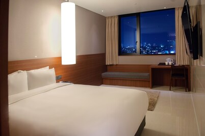 Top Cloud Hotel Cheonan