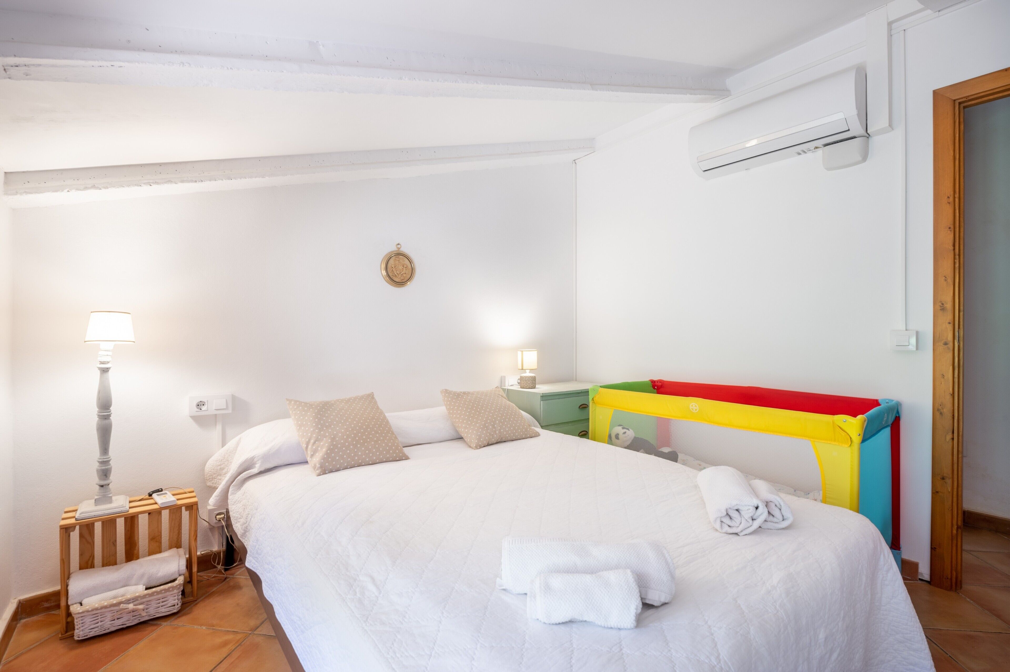 3 habitaciones, tabla de planchar con plancha y wifi gratis 