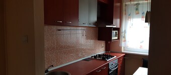 A nice apartament clean and silent,  a place to stay very nice.