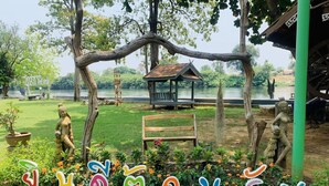 Children’s play area – outdoor - Buasawanresort (Kanchanaburi)