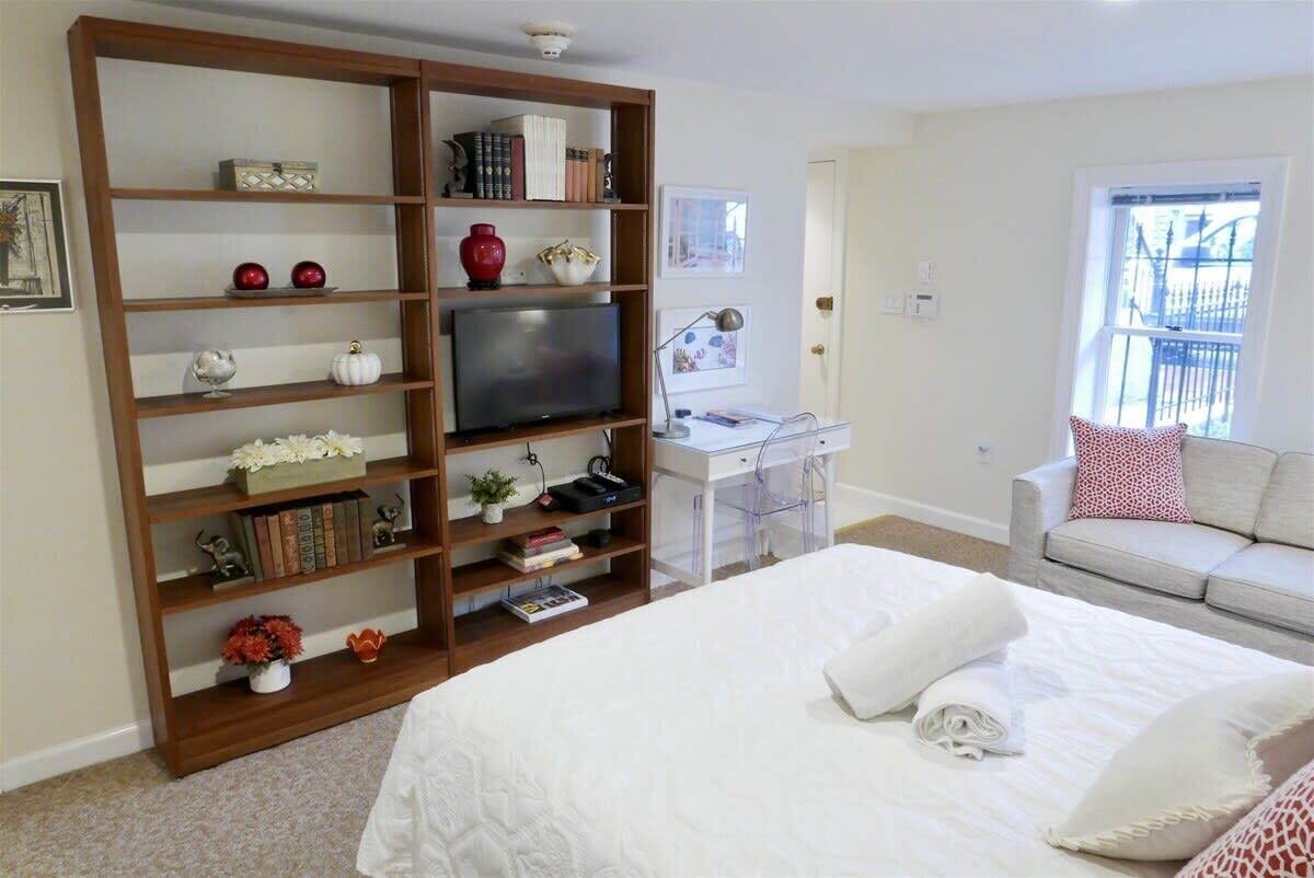 1 soverom, strykejern/-brett, wi-fi og sengetøy