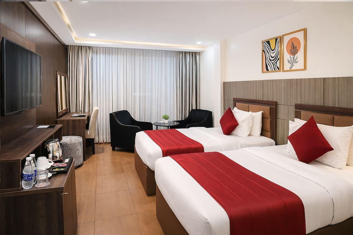 Deluxe Twin Room | Egyptian cotton sheets, premium bedding, down comforters