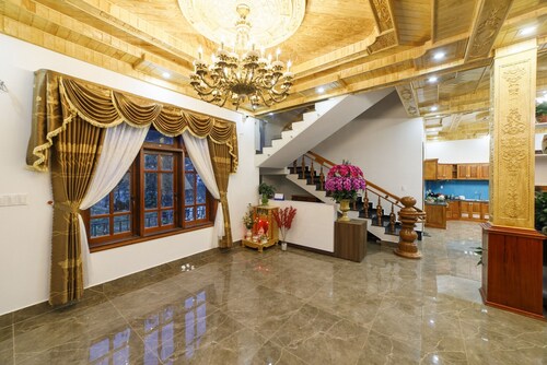 AHA Xuan Truong Hotel