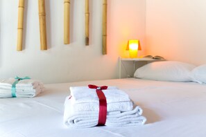 2 bedrooms, iron/ironing board, free WiFi, bed sheets - Apartment 'Coccinella' with Private Terrace, Garden and Air Conditioning (San Teodoro)