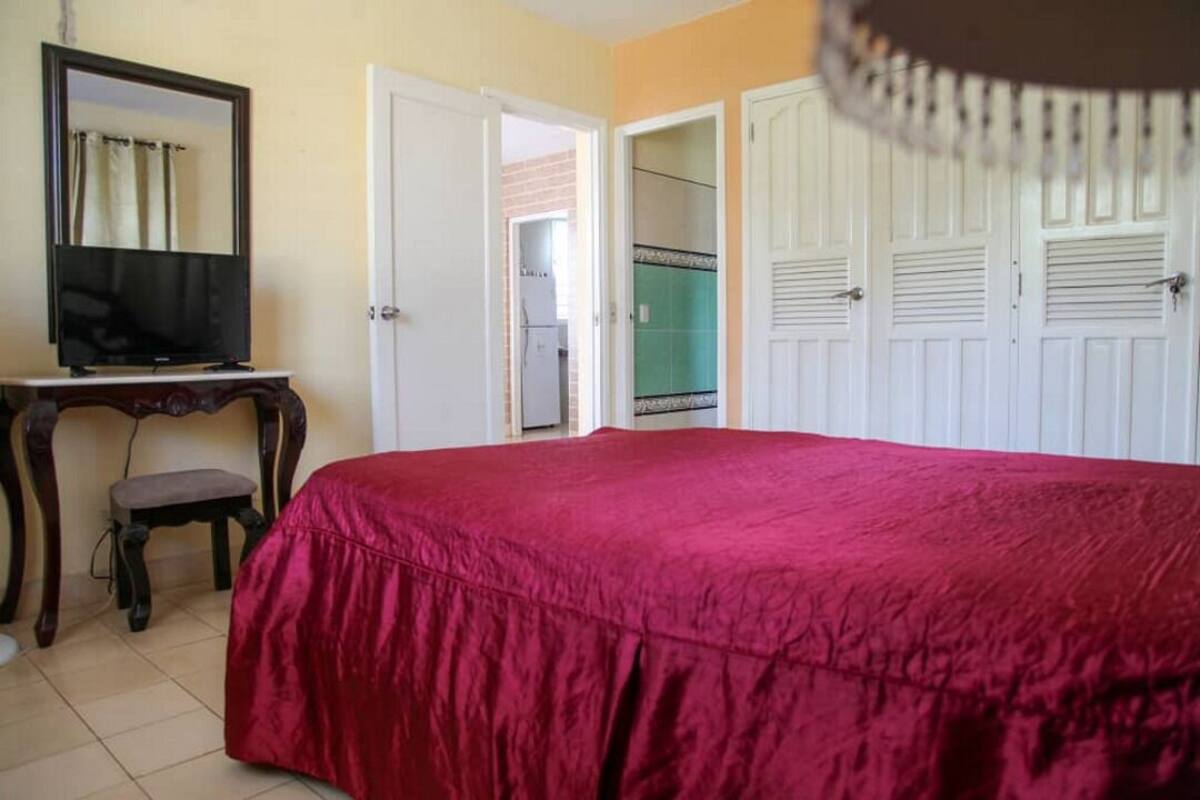 Decoración personalizada, muebles diferentes y escritorio