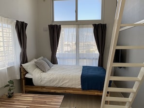 Standard Semi-Double Room, 6th Floor | Blackout curtains, iron/ironing board, free WiFi - Hotel Tomas Makiminato Villa (Urasoe)