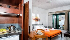 Ảnh chưa phân loại, 3 trong số 9 ảnh, nút