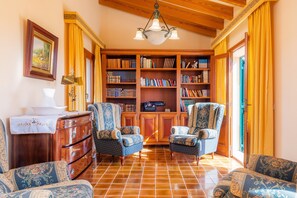 Interior - Rustic Holiday House Es Fasser with Pool, Garden, Terraces & Wi-Fi; Parking and Garage Available (Son Servera,)