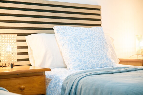 2 habitaciones, tabla de planchar con plancha y wifi gratis 