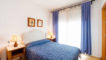 3 sovrum, strykjärn/strykbräda, gratis wi-fi och sängkläder