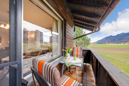 Apartment 1 with Mountain View, Wi-Fi & Balcony