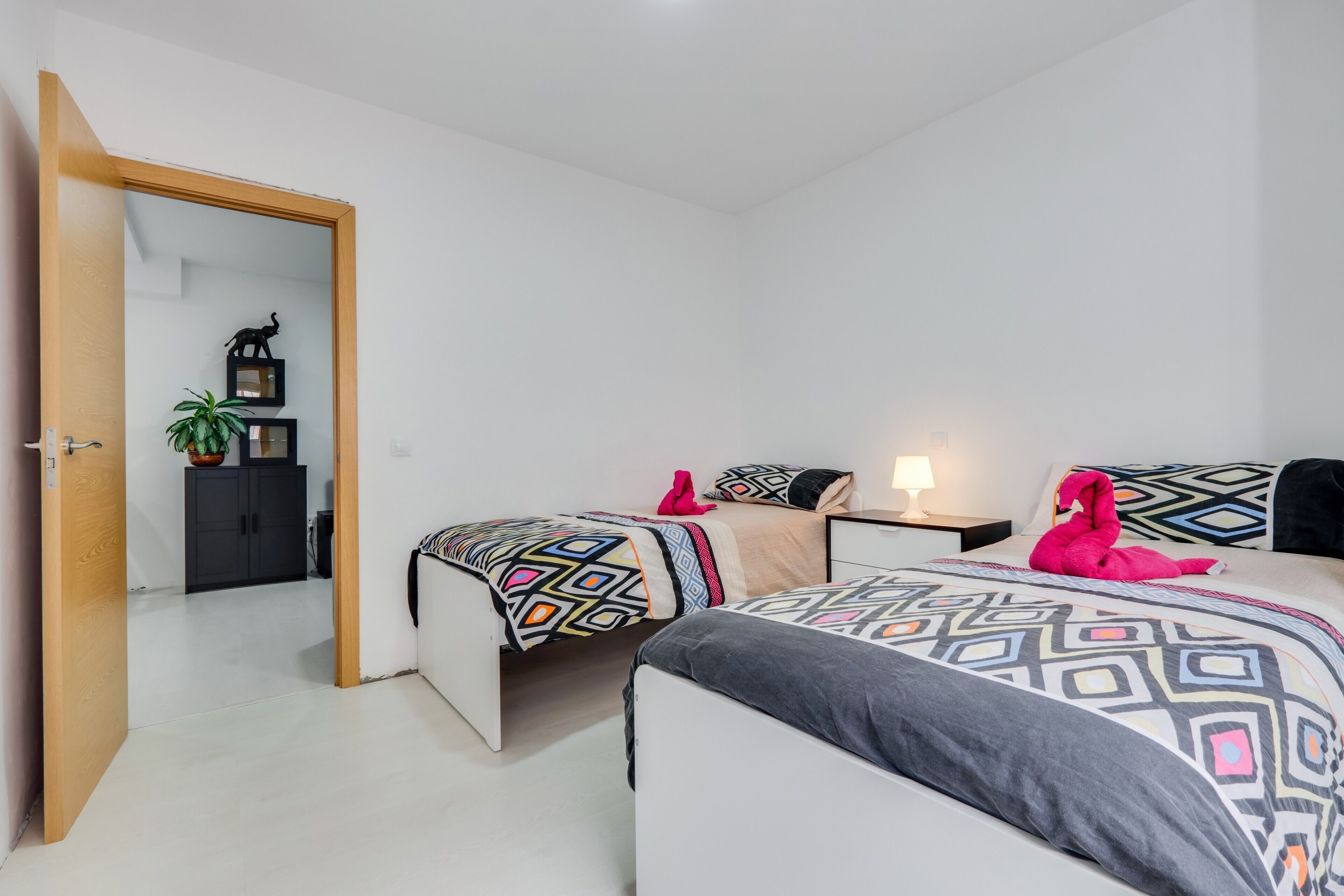 2 Schlafzimmer, Bügeleisen/Bügelbrett, kostenloses WLAN, Bettwäsche