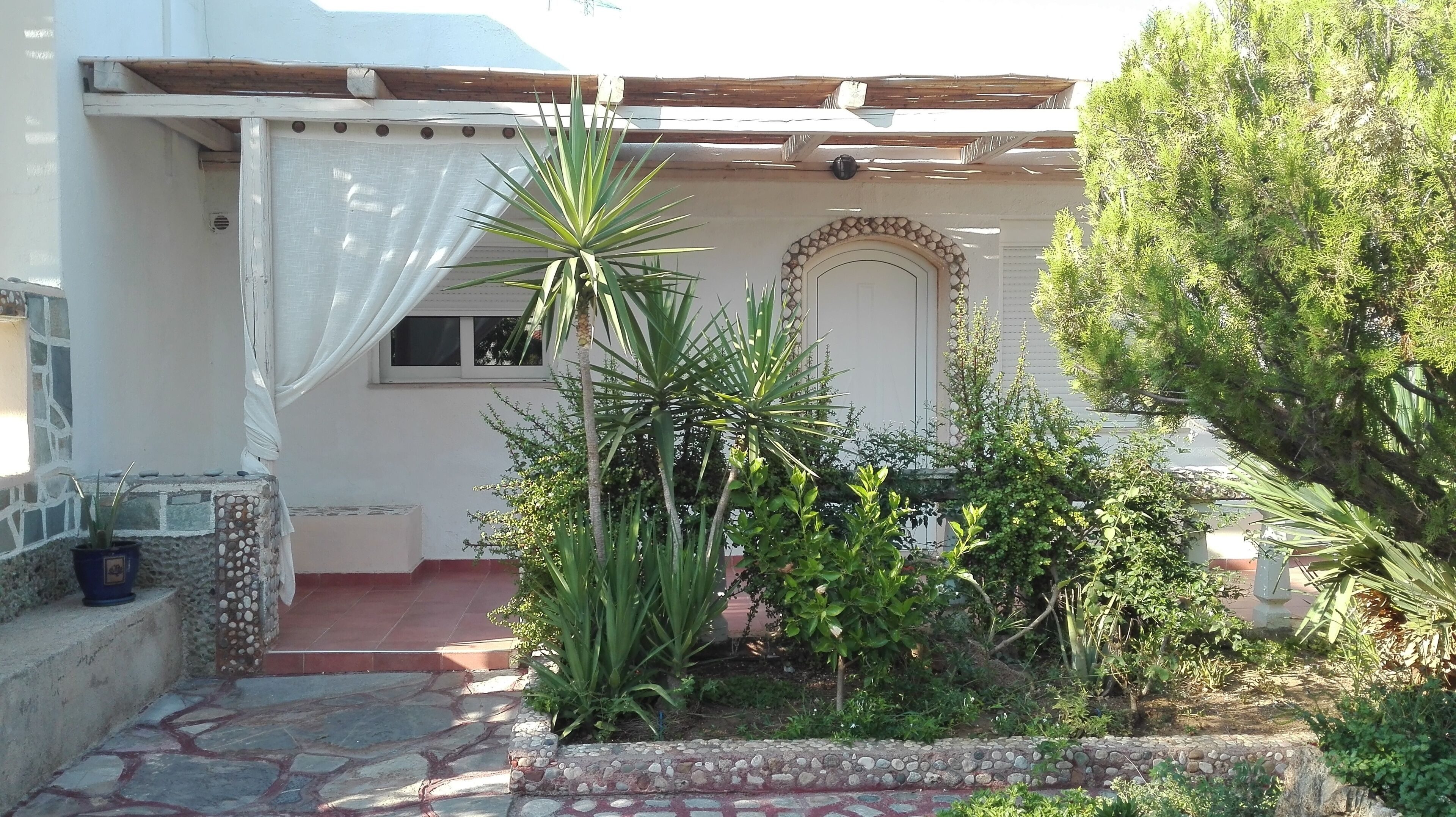 Villa, 3 chambres, fumeurs, balcon | Jardin