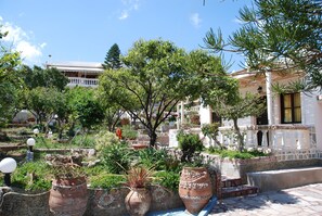 Villa, 2 Schlafzimmer, Raucher, Balkon | Garten