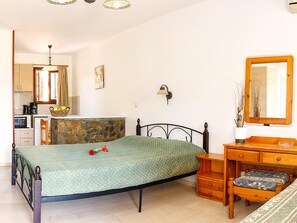Villa, 1 Bedroom, Smoking, Balcony | 1 bedroom, iron/ironing board - Relaxing Studio With Veranda 'n Garden (Agios Nikolaos)