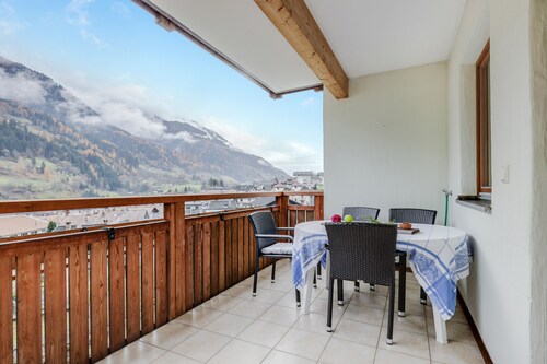 Ferienwohnung "Kelderer Hof - Jaufen" mit Bergblick, Balkon, Garten & WLAN