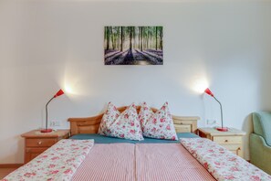 2 makuuhuonetta, ilmainen Wi-Fi, vuodevaatteet