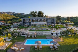 Villa, plusieurs chambres, accessible aux personnes à mobilité réduite, fumeurs | Aire de pique-nique/barbecue