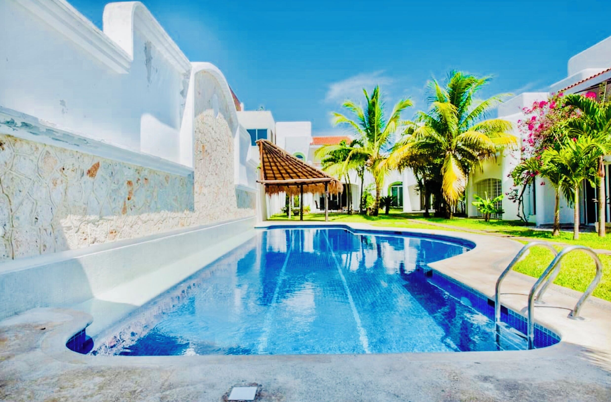 Room, 1 Bedroom, Patio, Garden View | Pool