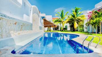 Room, 1 Bedroom, Patio, Garden View | Pool